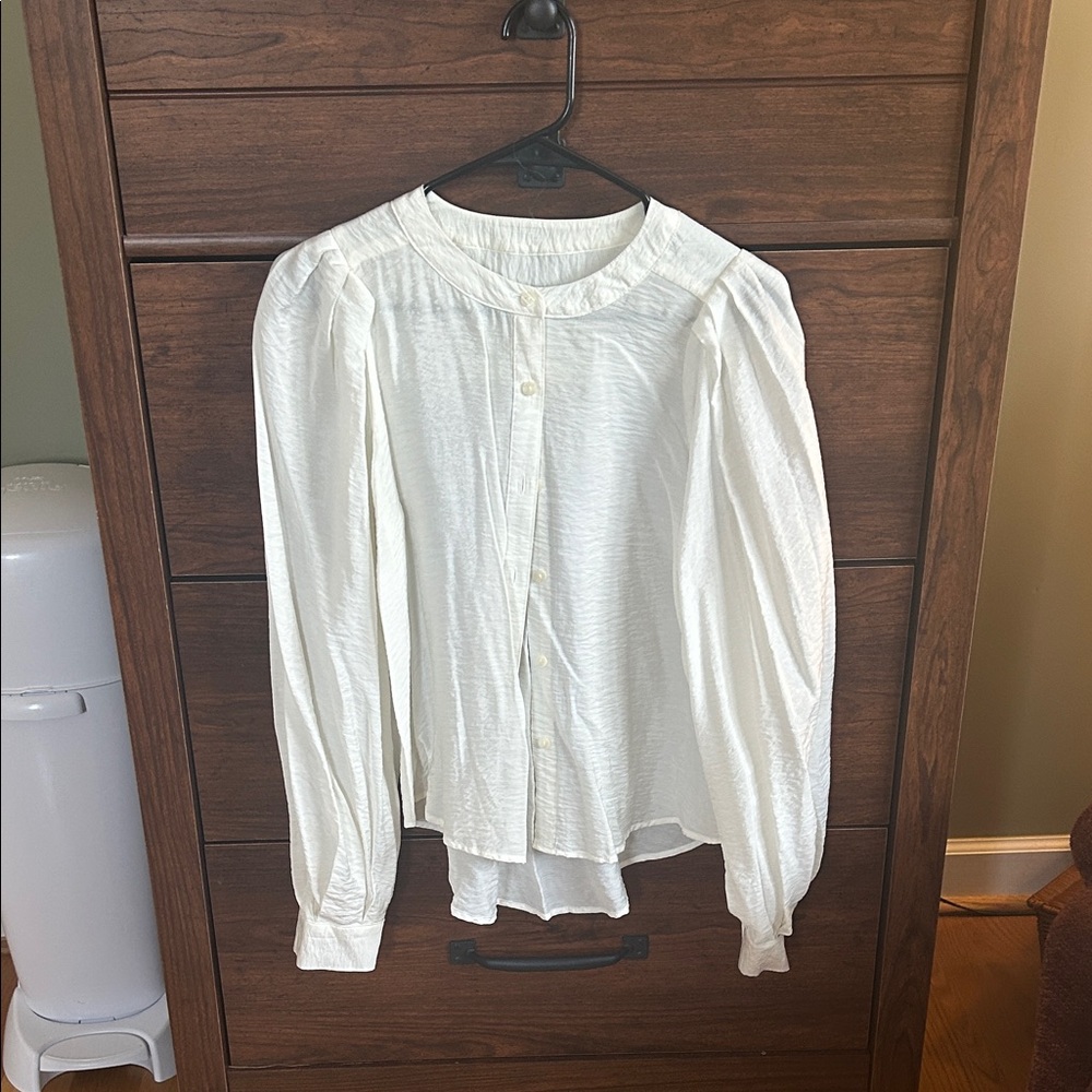 Elegant White Women's Blouse